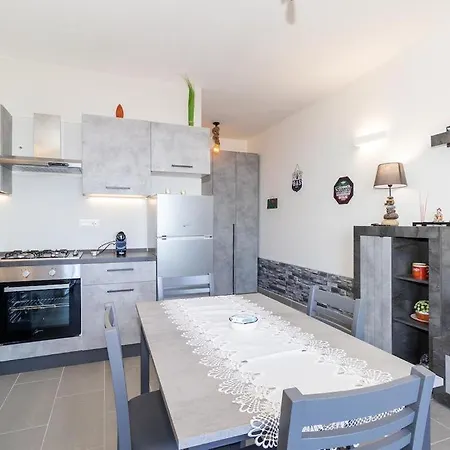 Trilocale Vista Mare Ft4 דירה Cascabraga